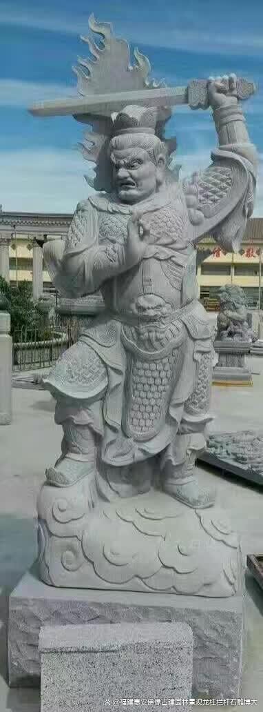 BD半岛入口石雕哼哈二将在宗祠中的粉饰意义(图3)